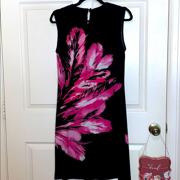 Voir Voir Sleeveless Black and Pink Dress Size 8 - Picture 2 of 4